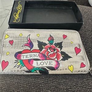 Ed Hardy Silver and White Zippered Accessory